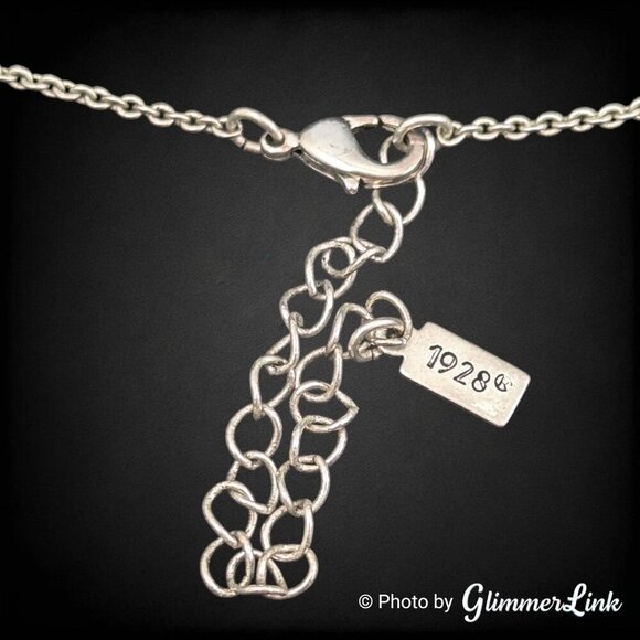 1928 Co Opalescent Green Yellow Teardrop Y-Drop Silver Tone Pendant Necklace - Picture 9 of 11